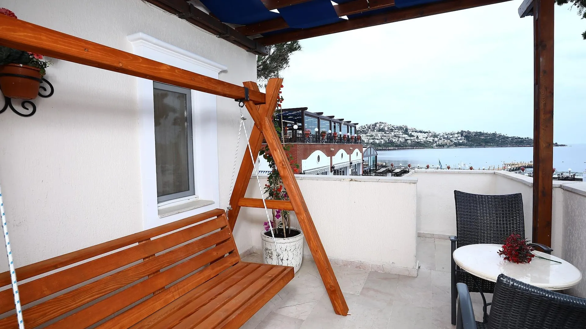 Курортный комплекс Cactus Fleur Beach Яликовак