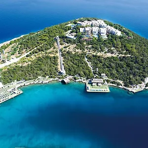 Курортный комплекс Hilton Bodrum Turkbuku &, Гёльтюрбюку