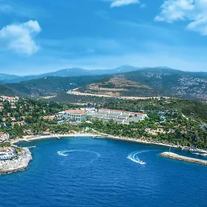 Курортный комплекс Pine Bay, Кушадасы